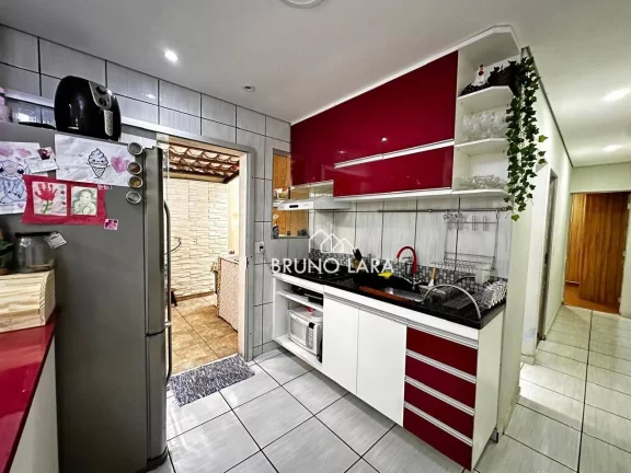 Imagem Casa à venda no bairro Resplendor em Igarapé/MG