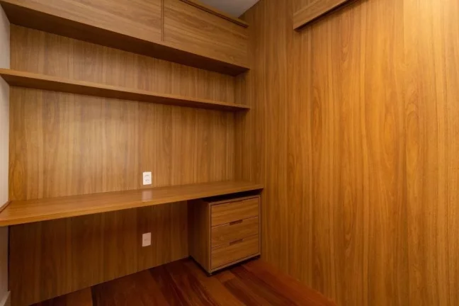 Imagem Apartamento à Venda Em Pinheiros Com 2 Dormitórios Sendo 1 Suíte e 2 Vagas