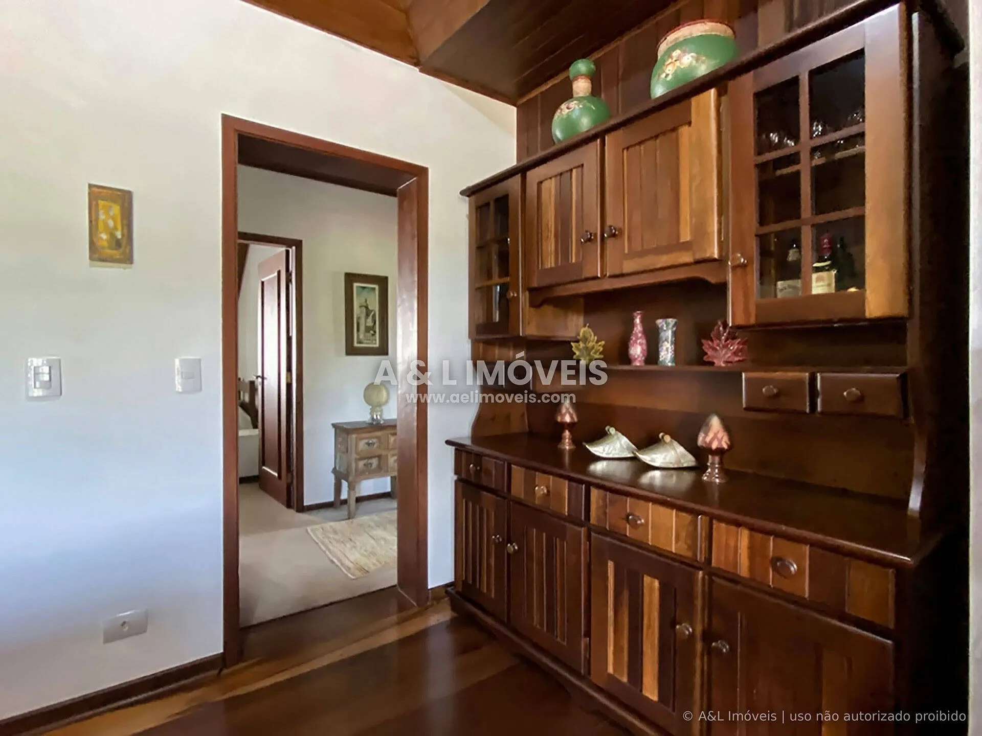 Imagem Apartamento Campos do Jordão - Lareira, Varanda e Porteira Fechada
