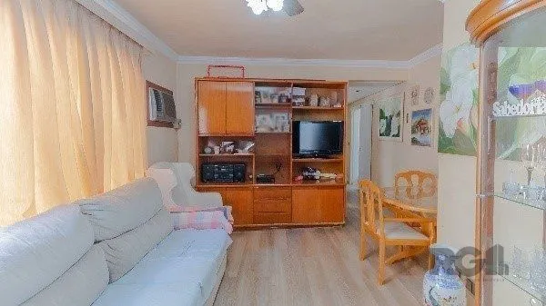 Imagem Vende-se excelente cobertura 2 quartos com suíte, 3 vagas de garagem com 156m² no Petrópolis