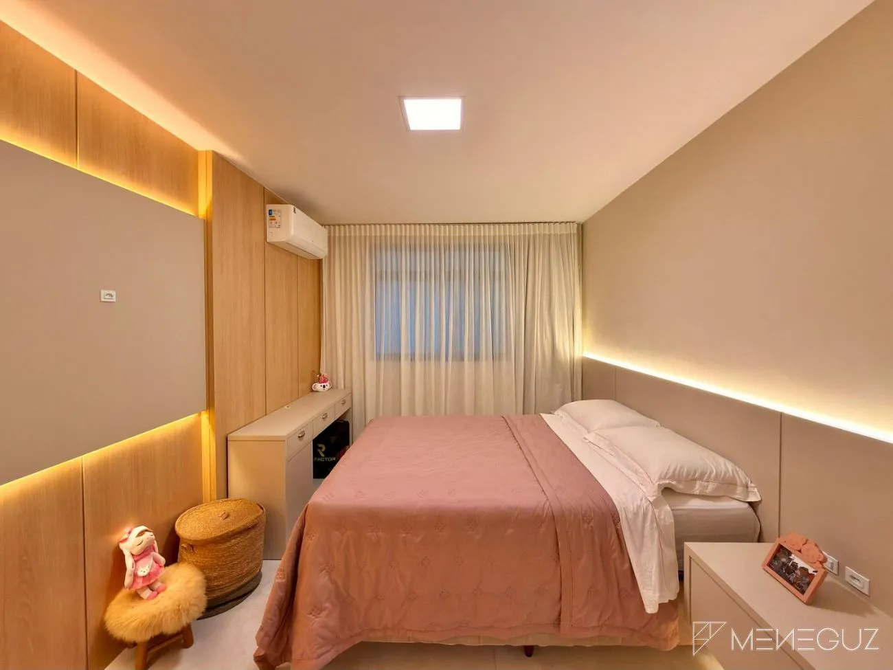 Imagem Apartamento à venda na Praia do Morro, Guarapari - 3 quartos, 2 suítes, DCE, frente mar, mobiliado