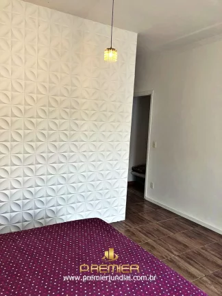 Imagem LINDO SOBRADO 244M², 3 DORMITORIOS COM 1 SUÍTE MASTER E ÓTIMA LOCALIZAÇÃO NO QUINTA DAS VIDEIRAS