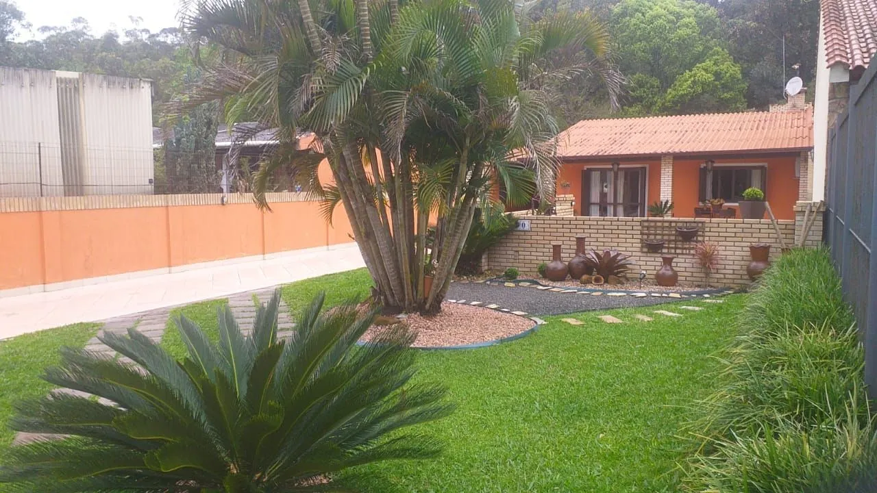 Imagem Casa para Venda - 198m², 2 dormitórios, 2 vagas - Belém Novo