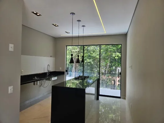 Imagem Casa nova em Alto Padrão, no condomínio Reserva do Parque , no bairro Ponta Negra , com 3 suítes e piscina com hidromassagem, aceita Financiamento