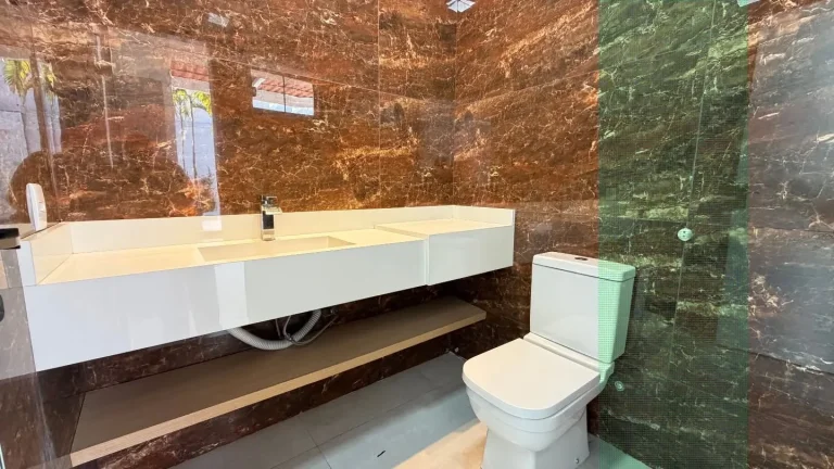 Imagem Casa Sozinha No Lote No Bairro Ilda Estuda Permuta