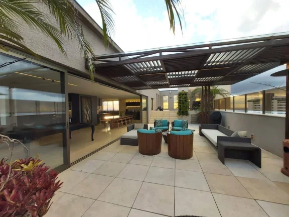 Imagem Cobertura com 4 Quartos e 6 banheiros à Venda, 540 m² melhor localização.