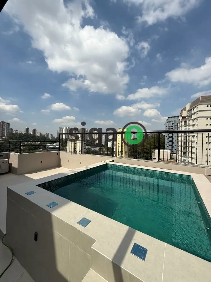 Imagem Cobertura á Venda no Panamby - 220m², 3 quartos, 3 vagas !