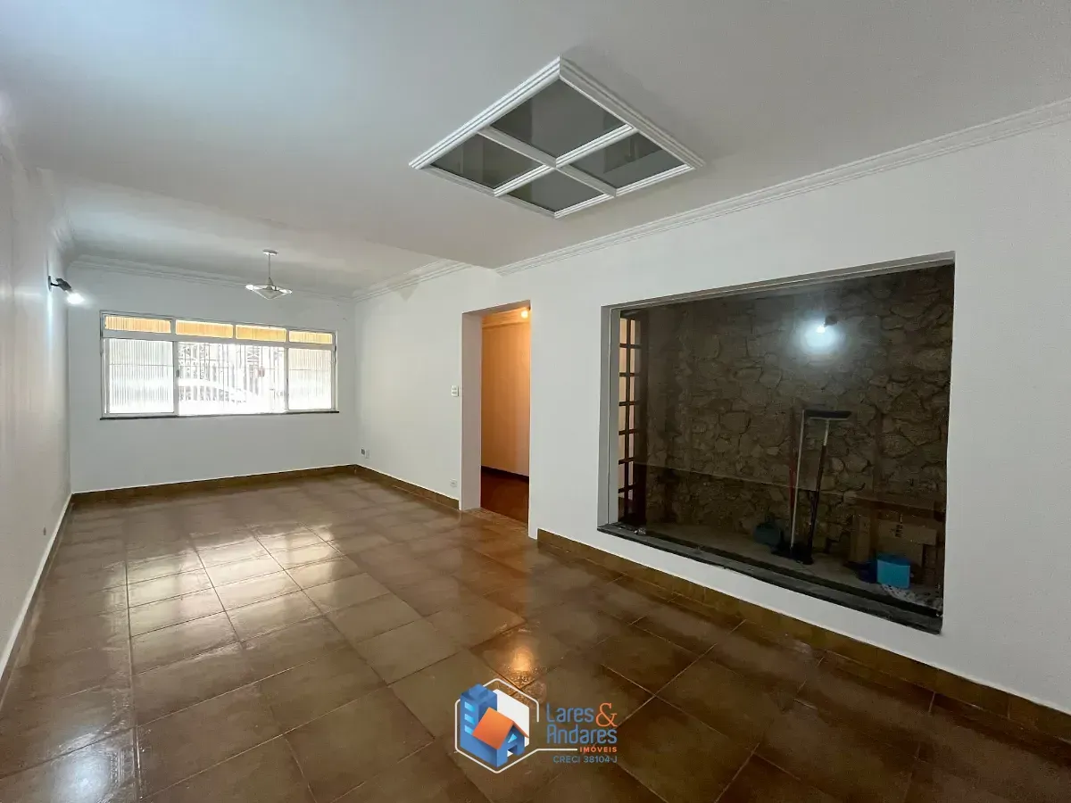 Foto do imóvel Sobrado para venda em Vila Vera com 3 quartos, sendo 1 suíte, 250m² em Avenida Santo Albano
