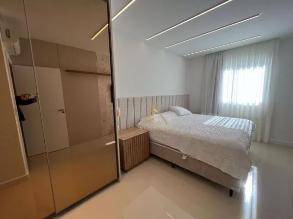 Imagem Apartamento com 4 dormitórios à venda, 145 m² por R$ 2.350.000,00 - Meia Praia - Itapema/SC