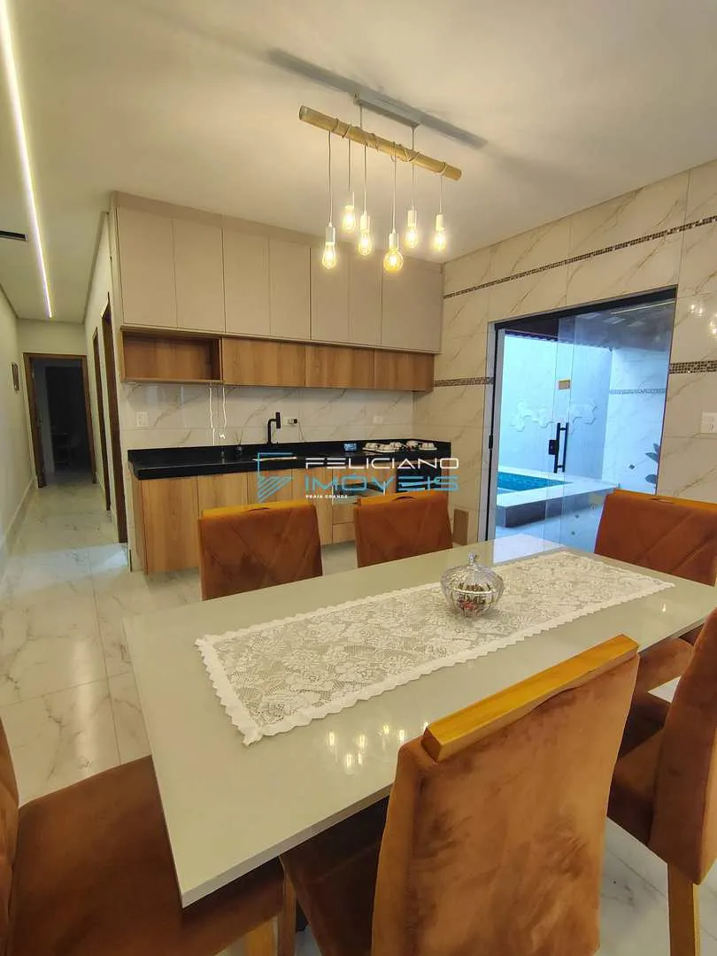 Imagem Casa com 3 quartos, Caiçara, Praia Grande - R$ 1.35 mi, Cod: 7244