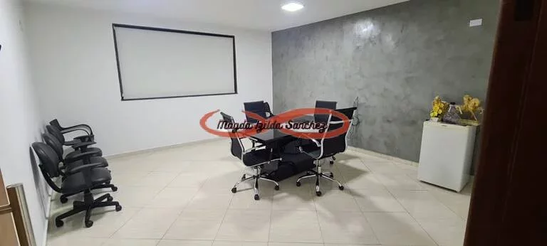 Imagem PRÉDIO COMERCIAL EM ARTUR ALVIM - SÓ A 600 M DO METRÔ.