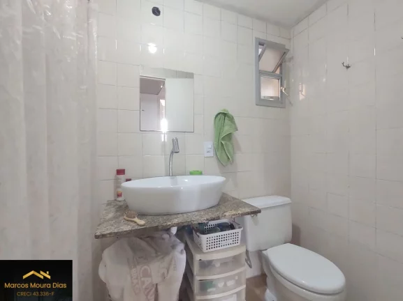 Imagem Apartamento Via Gomes ( Butantã), sala com Varanda, 3 Dormitórios, 2 Banheiros, 1 Vaga, Prédio com Lazer, Portaria 24 hs e Gerador