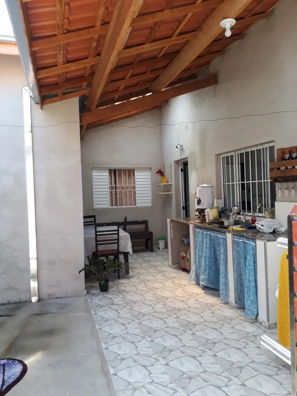 Imagem Casa à venda 2 Quartos, 1 Suite, 3 Vagas, 200M², Parque das Palmeiras, Pindamonhangaba - SP