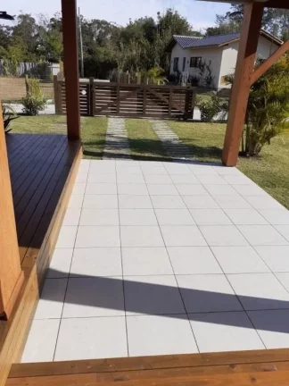 Imagem Linda Casa em Ibiraquera, Imbituba-SC - 2 Dormitórios, Próxima ao Mar e Lagoa