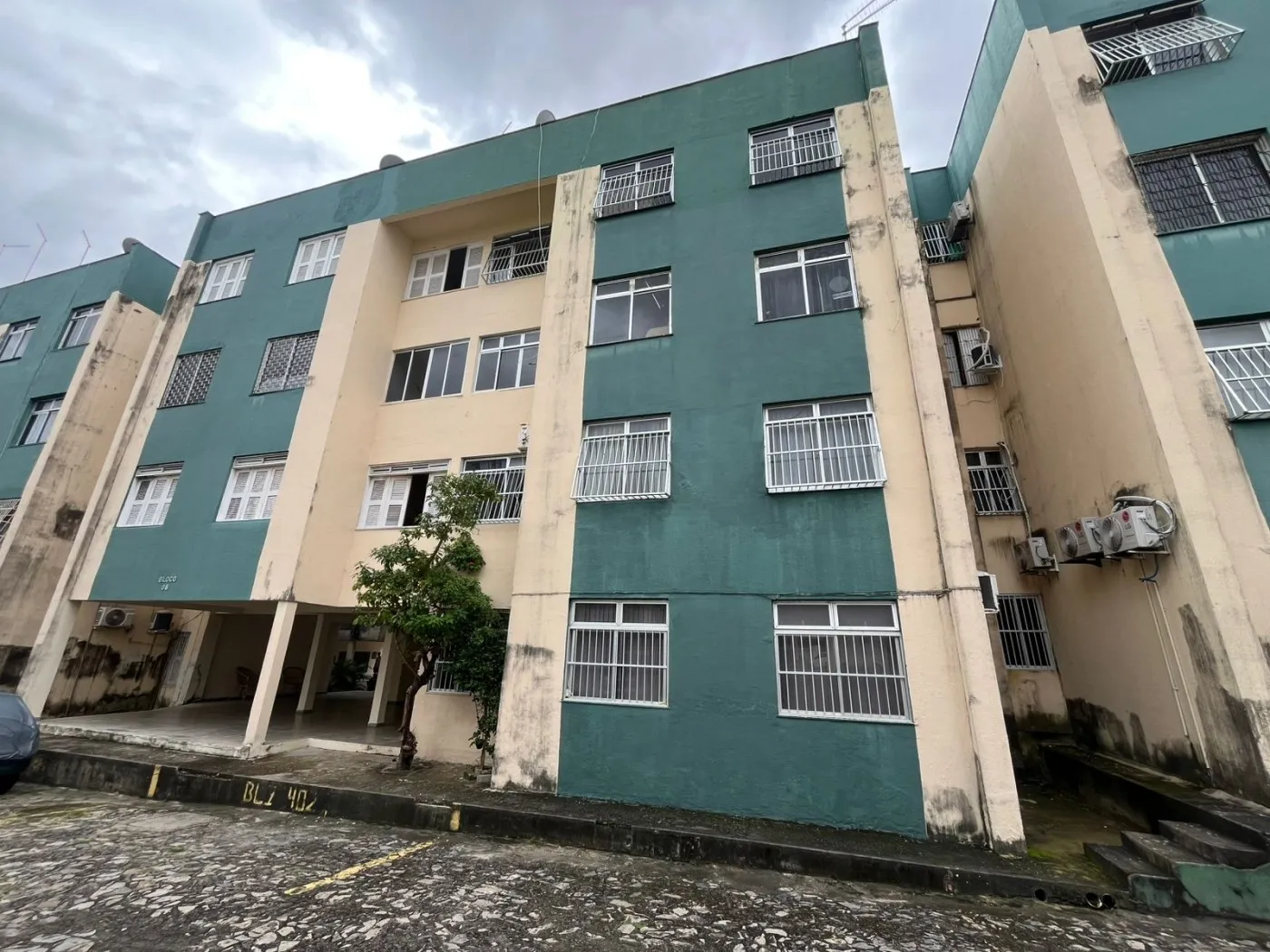 Foto do imóvel Apartamento para Venda em Fortaleza, Presidente Kennedy, 3 dormitórios, 1 suíte, 2 banheiros, 1 vaga em Rua Mendes Guimarães, 2992 - Presidente Kennedy, Fortaleza - CE
