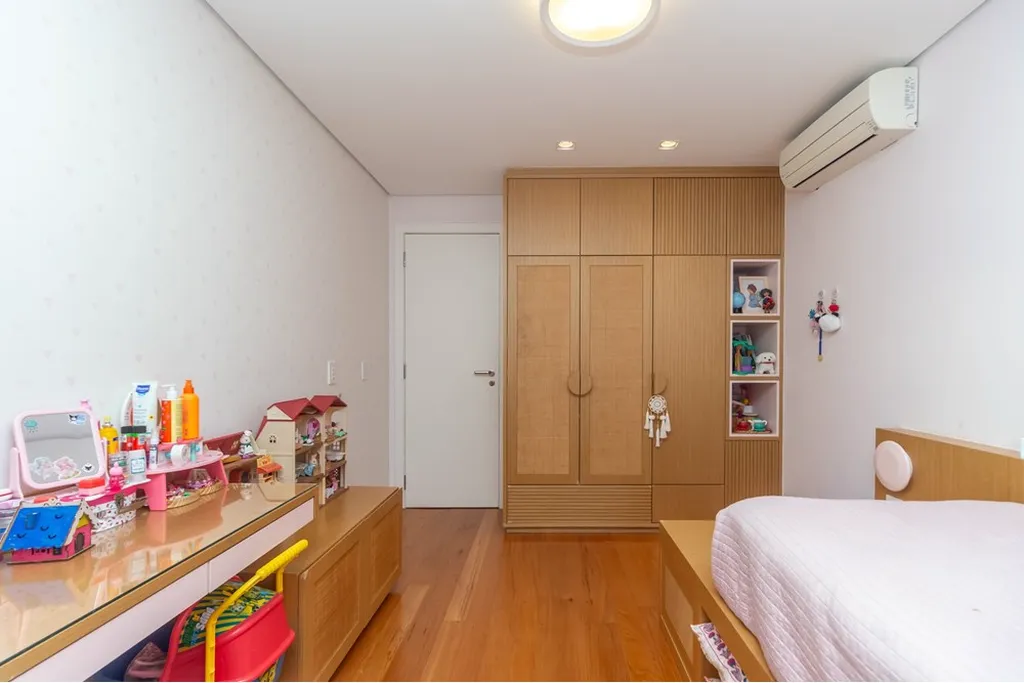 Imagem Apartamento à venda em São Paulo, Itaim Bibi, com 3 quartos, 130m2