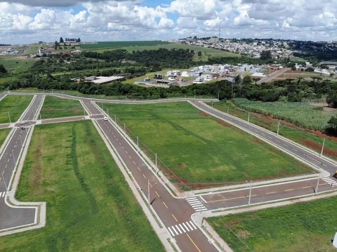 Imagem Terreno à venda em Cascavel, no bairro Colinas Tropical II