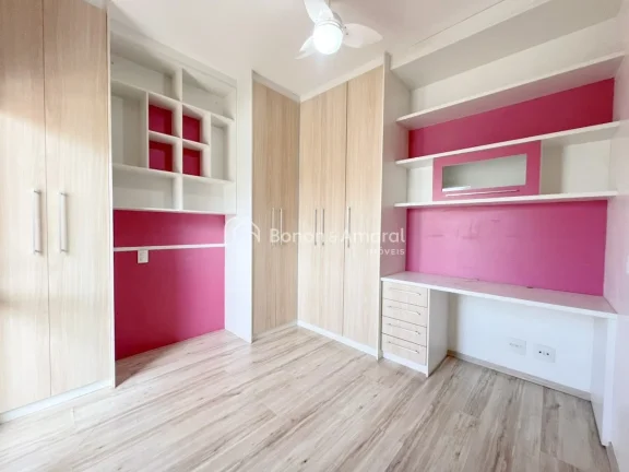 Imagem Sobrado com 4 suítes. Esse sobrado reúne amplitude, conforto e uma localização estratégica em B...
