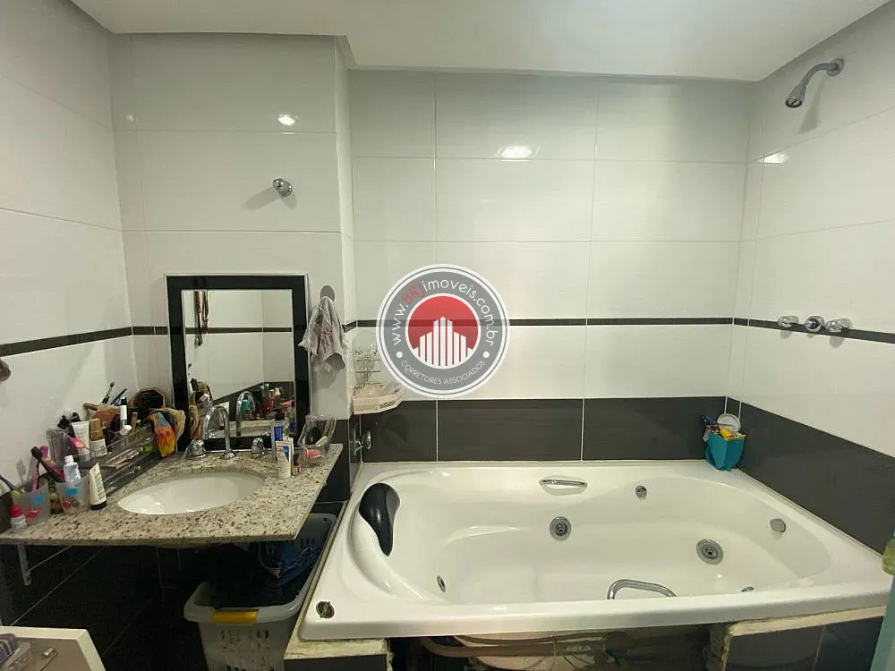 Imagem Apartamento a Venda no bairro Recreio dos Bandeirantes - Rio de Janeiro, RJ