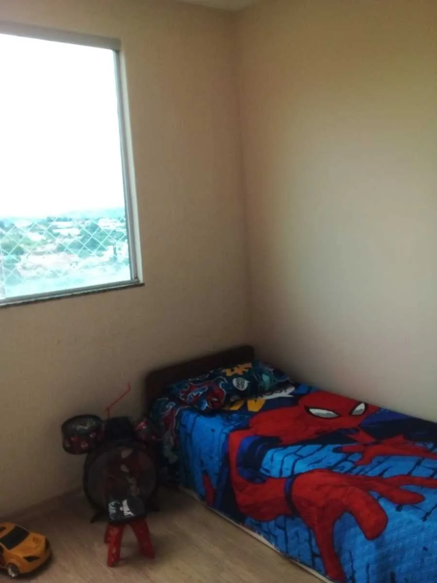 Imagem Casa duplex à venda, 3 quartos, 1 suíte, 2 vagas, Localização Privilegiada - Santa Luzia/MG