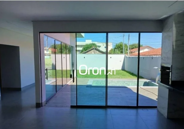 Imagem Casa à venda, 204 m² por R$ 1.150.000,00 - Vila Santa Helena - Goiânia/GO