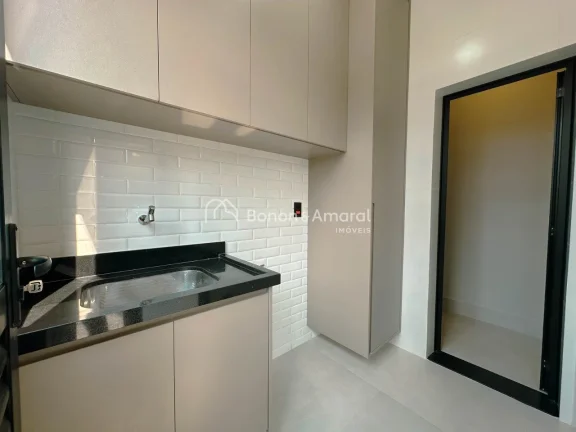 Imagem Maravilhoso Sobrado, acabamento de primeira, com 3 quartos sendo 3 suítes e a master com closet, co...