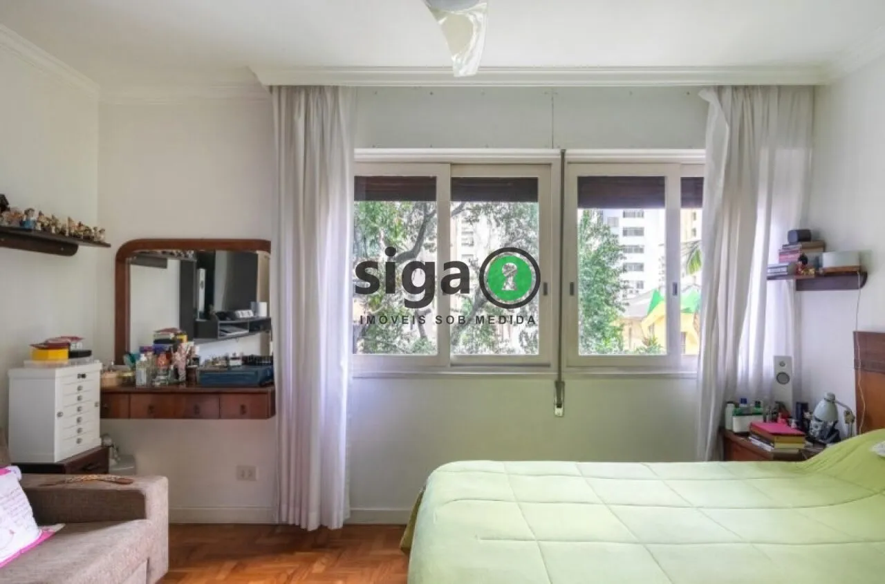 Imagem Apartamento clássico em Higienópolis | 230m² ? 4 dormitórios ? 2 vagas ? 1 por andar