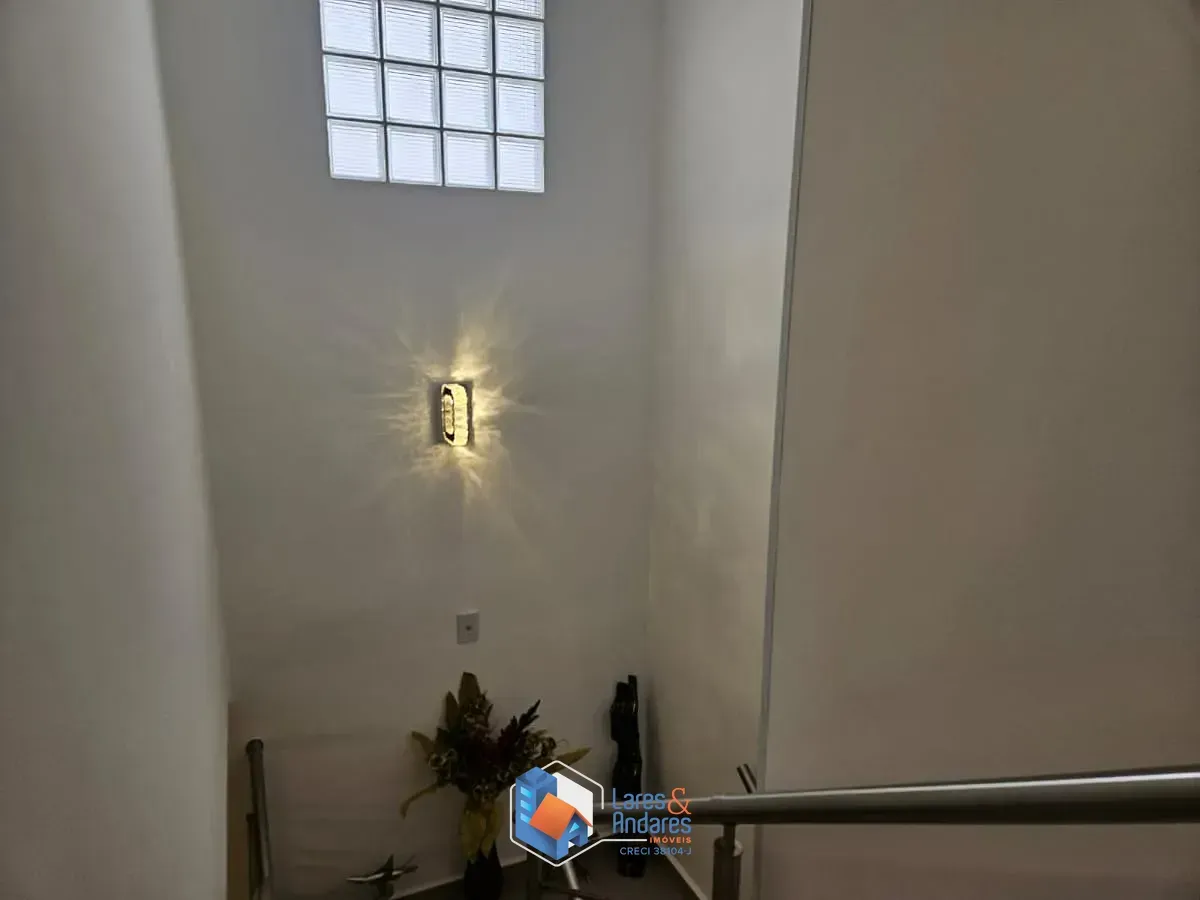 Imagem Casa para venda em Campo Belo com 3 quartos, sendo 1 suíte, 180m²