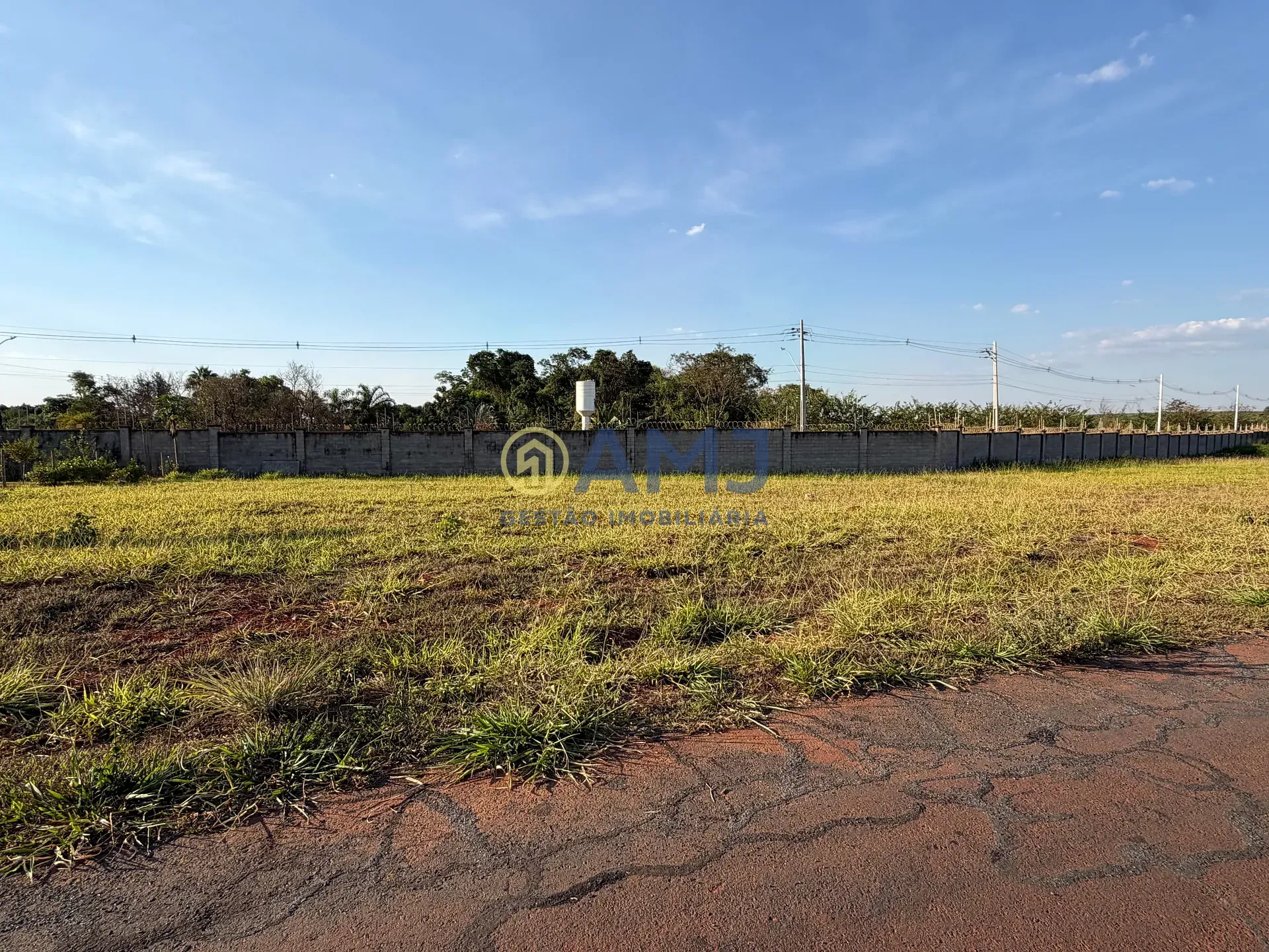 Imagem TERRENO À VENDA | CONDOMÍNIO TERRA DO BOI I - HIDROLÂNDIA/GO