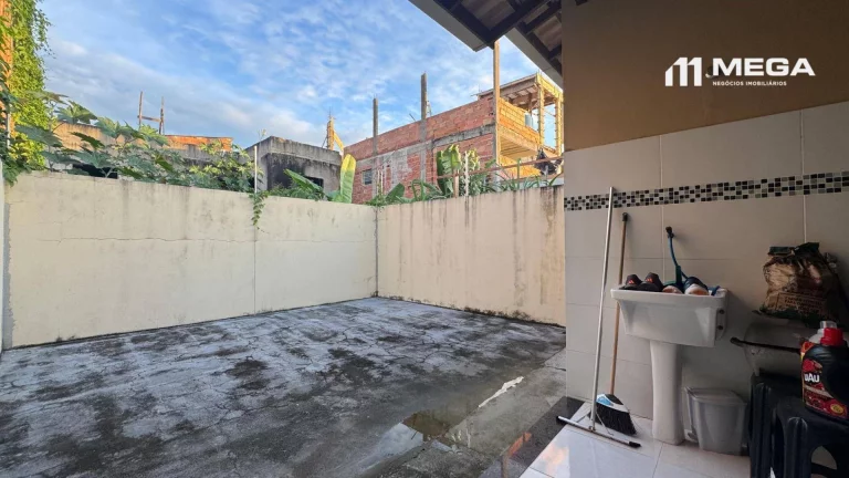 Imagem Casa com 2 dormitórios à venda, 70 m² por R$ 475.000,00 - Riviera da Barra - Vila Velha/ES