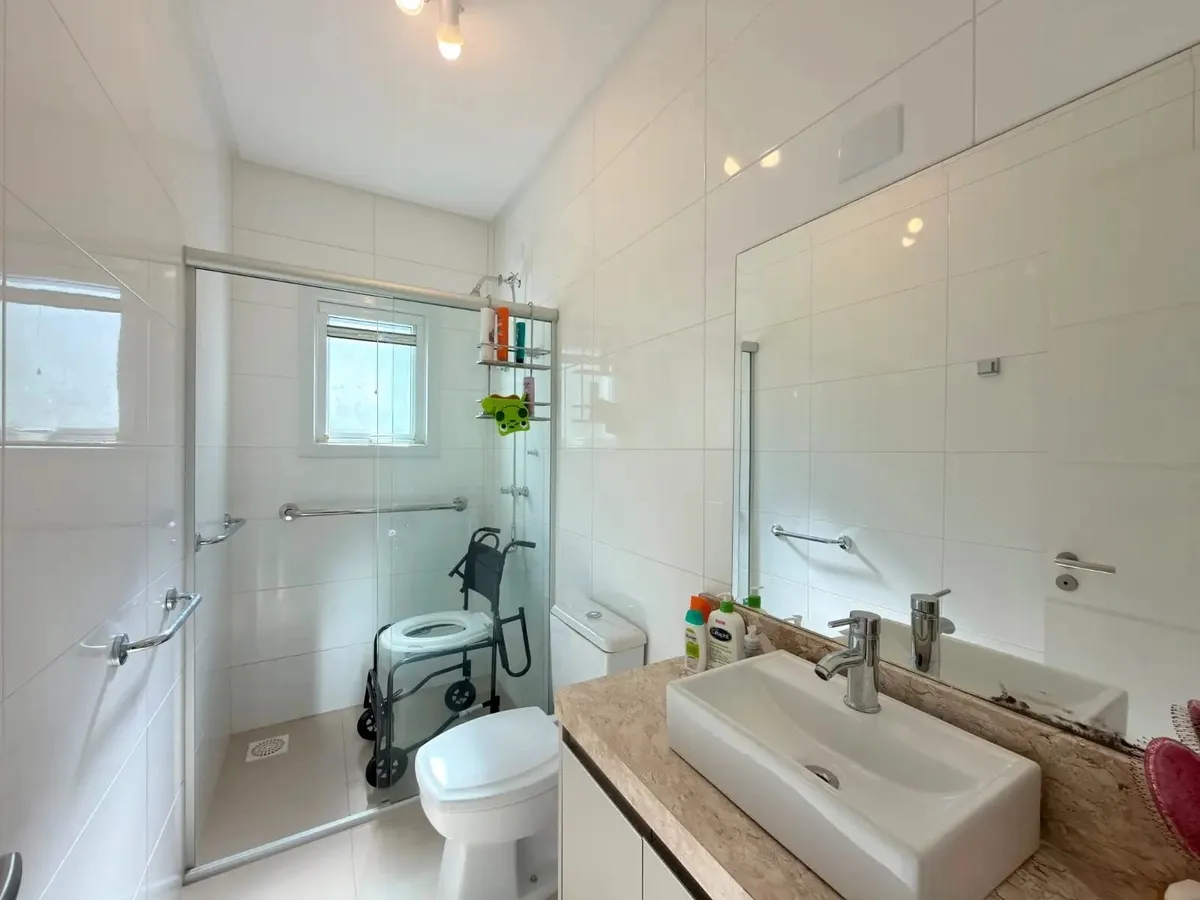 Imagem CASA EM CONDOMÍNIO À VENDA