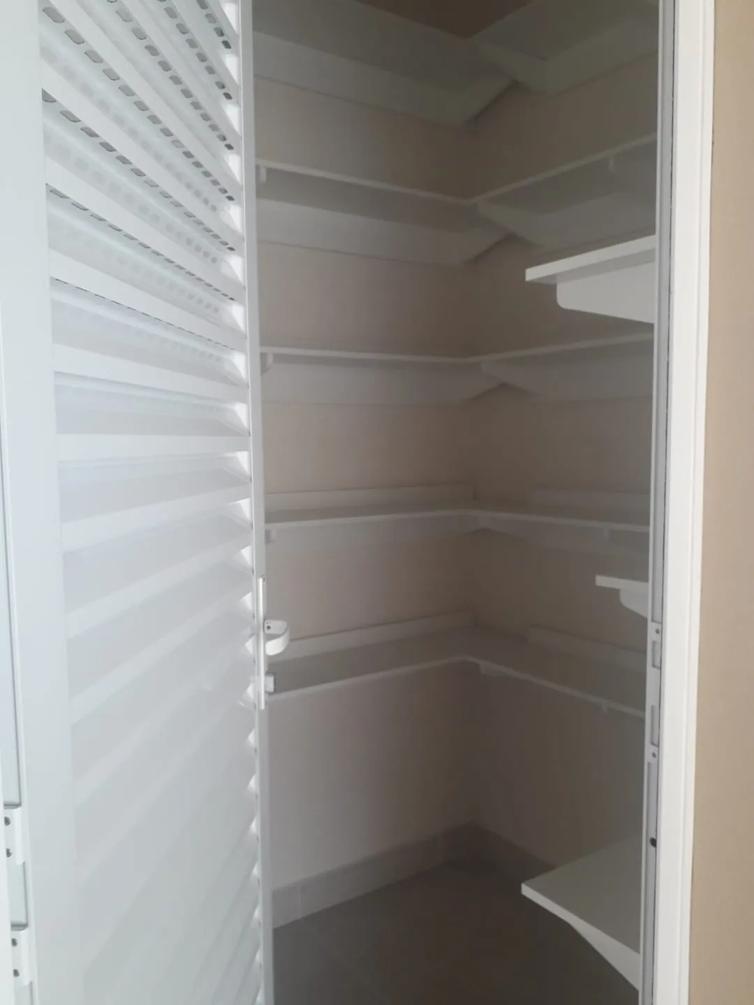 Imagem Casa à venda 3 Quartos, 1 Suite, 4 Vagas, 373.13M², Parque São Luís, Taubaté - SP | Residencial Jatobá