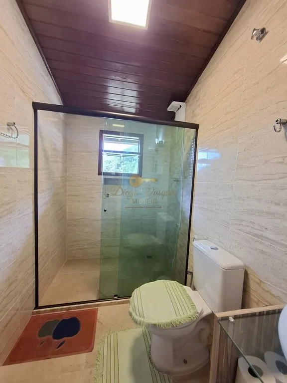 Imagem Sítio para Venda em Teresópolis / RJ no bairro Pessegueiros