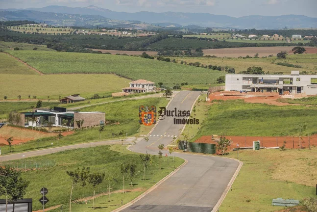 Imagem Belíssimo Terreno à venda, 1241 m² por R$ 950.000 - Condominio Dona Carolina - Itatiba/SP