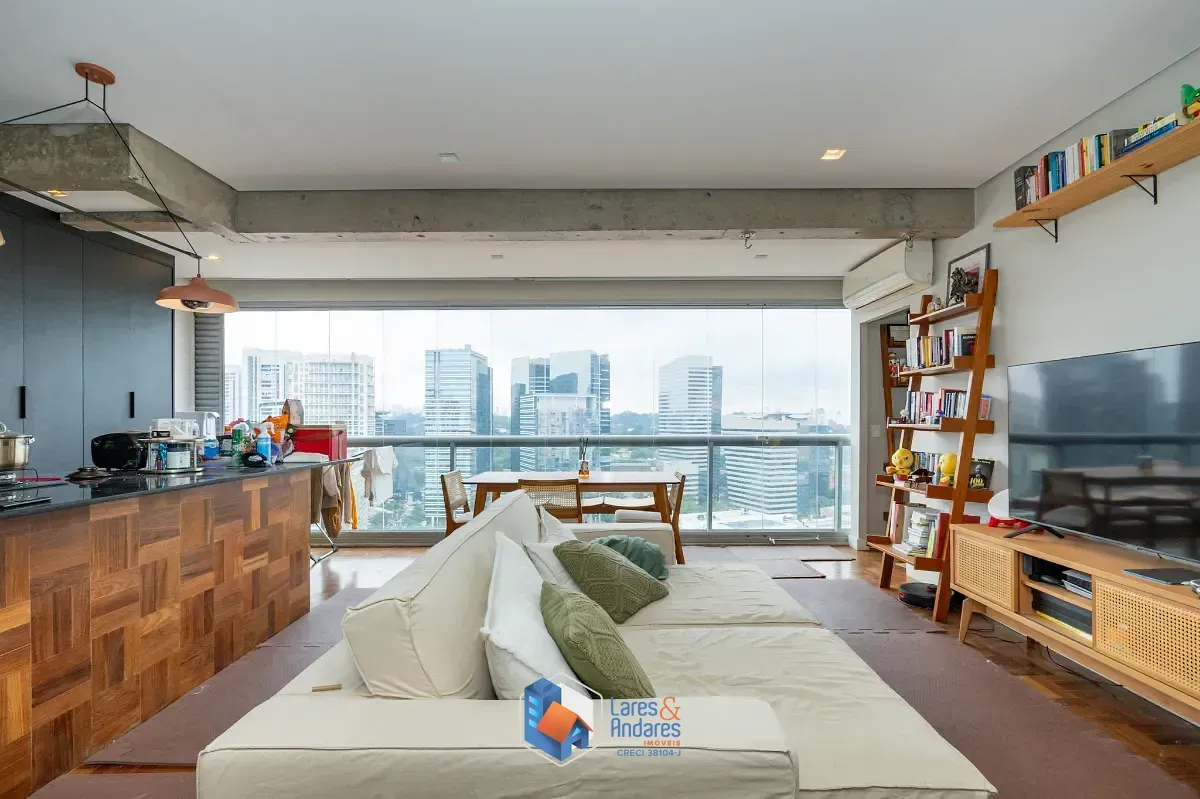 Imagem Apartamento para venda em Santo Amaro com 1 quarto, sendo 1 suíte, 75m²