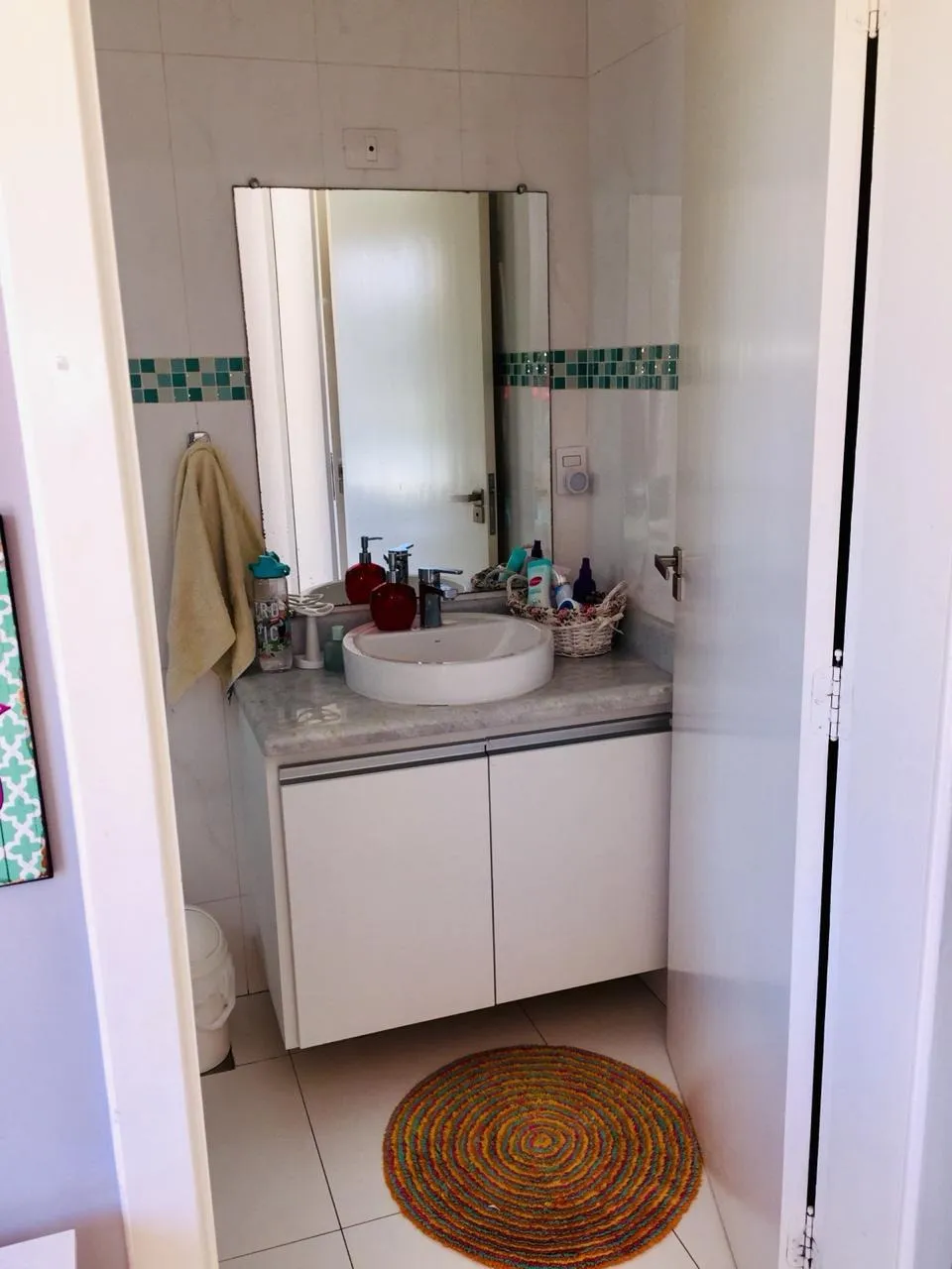 Imagem Casa Térrea no Condomínio Portal do Sabia - 350m² de Construção, 3 Suítes (1 Master), Piscina e Espaço Gourmet