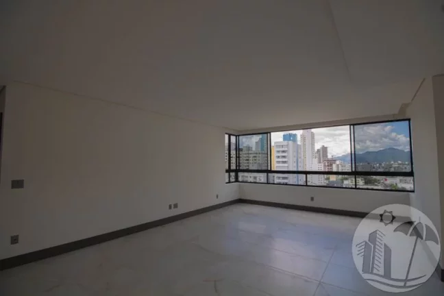 Imagem Apartamento com 3 Suítes e 2 Vagas alto padrão na 2a quadra