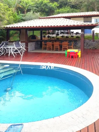 Imagem Residência de luxo em condomínio: 6 suítes, piscina, churrasqueira, 4 vagas em Geribá, Armação dos Búzios-RJ!