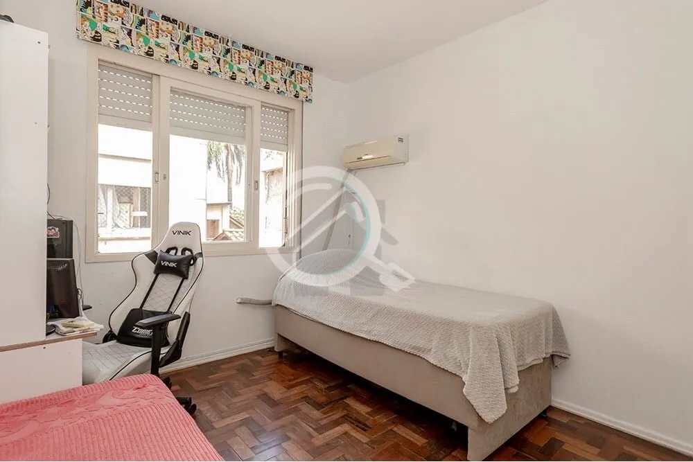 Imagem Descubra seu novo lar ao se encantar com este espaçoso apartamento de 81m², situado no coração d...