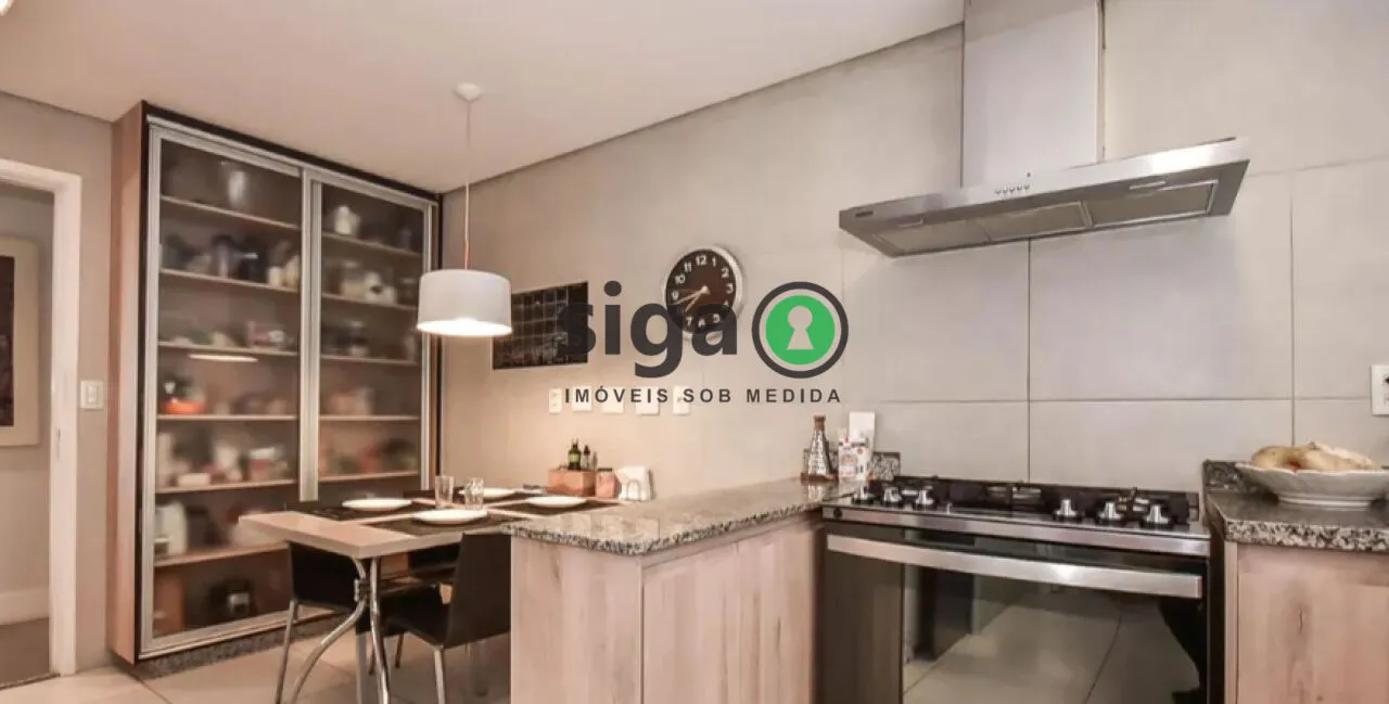 Imagem Apartamento à venda com 238m², 3 suítes e 4 vagas na Vila Andrade