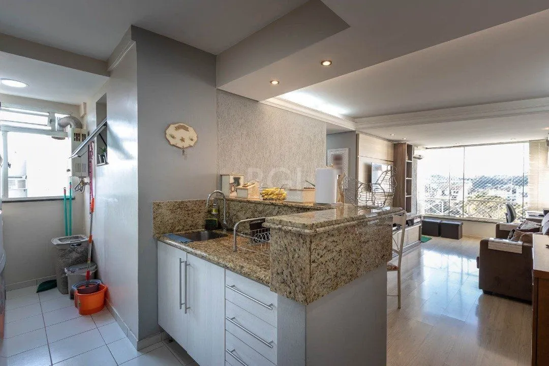 Imagem Apartamento para Venda - 62m², 3 dormitórios, 1 vaga - Nonoai