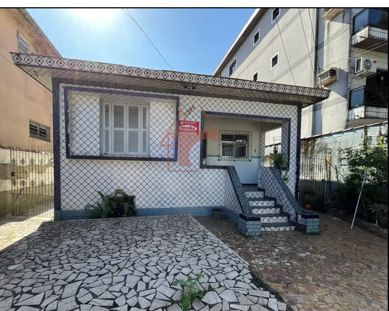 Casa com 2 Quartos à Venda, 313 m² em Jardim Casqueiro - Cubatão