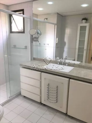 Imagem Flat disponível para venda no International Duplex Residence em Moema, com 70m², 2 dormitórios e 1 vaga