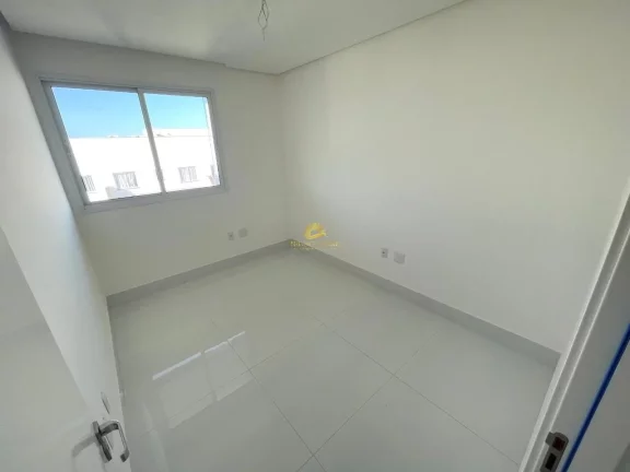 Imagem Viva com sofisticação, conforto e vista para o mar no coração de Guarapari, a poucos passos das ...