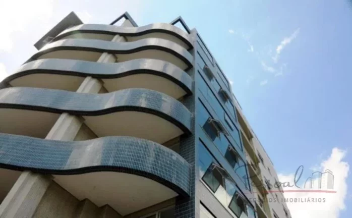 Imagem Excelente apartamento com 3 dormitórios, sendo 2 demi-suítes e 1 suite master com sacada, cozinha,...