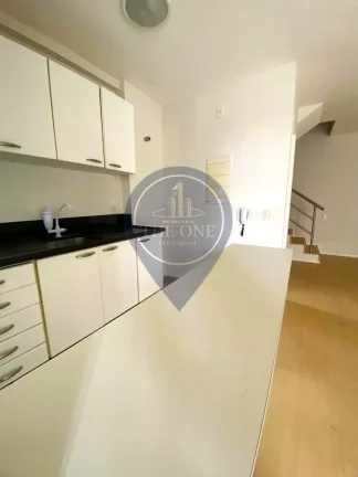Imagem Apartamento para Locação na Vila Madalena: 1 quarto, 1 suíte, 2 salas, 2 banheiros, 1 vaga de garagem, 72m² de área. Venha conferir!