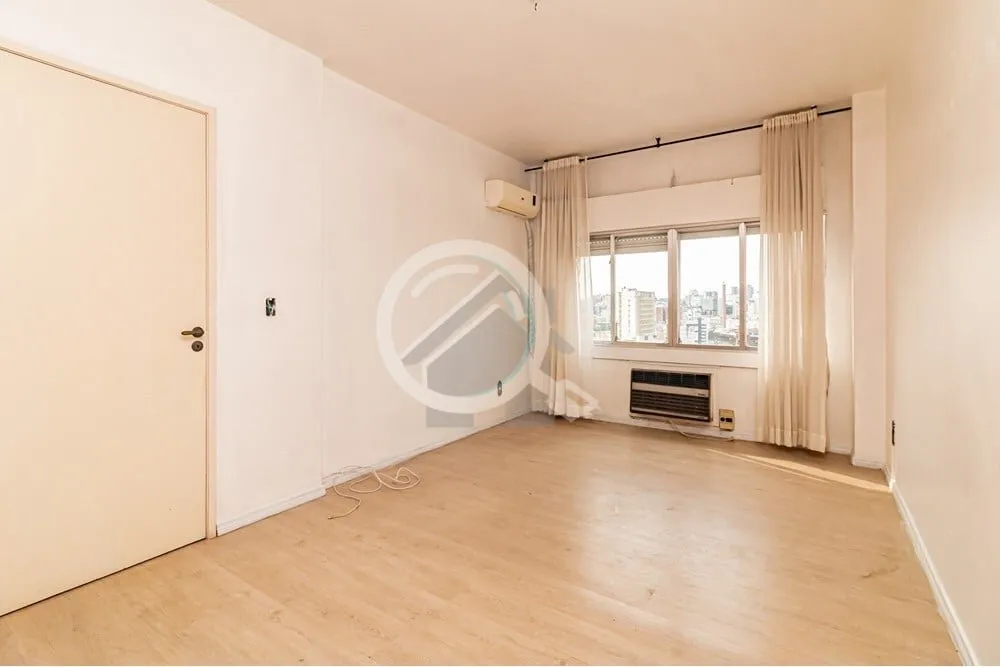 Imagem Excelente Oportunidade de Apartamento à Venda! Características do Imóvel: Dormitórios: 3 espaço...