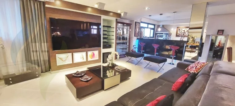 Foto do imóvel Cobertura de 3 suítes, 6 vagas, com 260m² em Rudge Ramos, São Bernardo do Campo