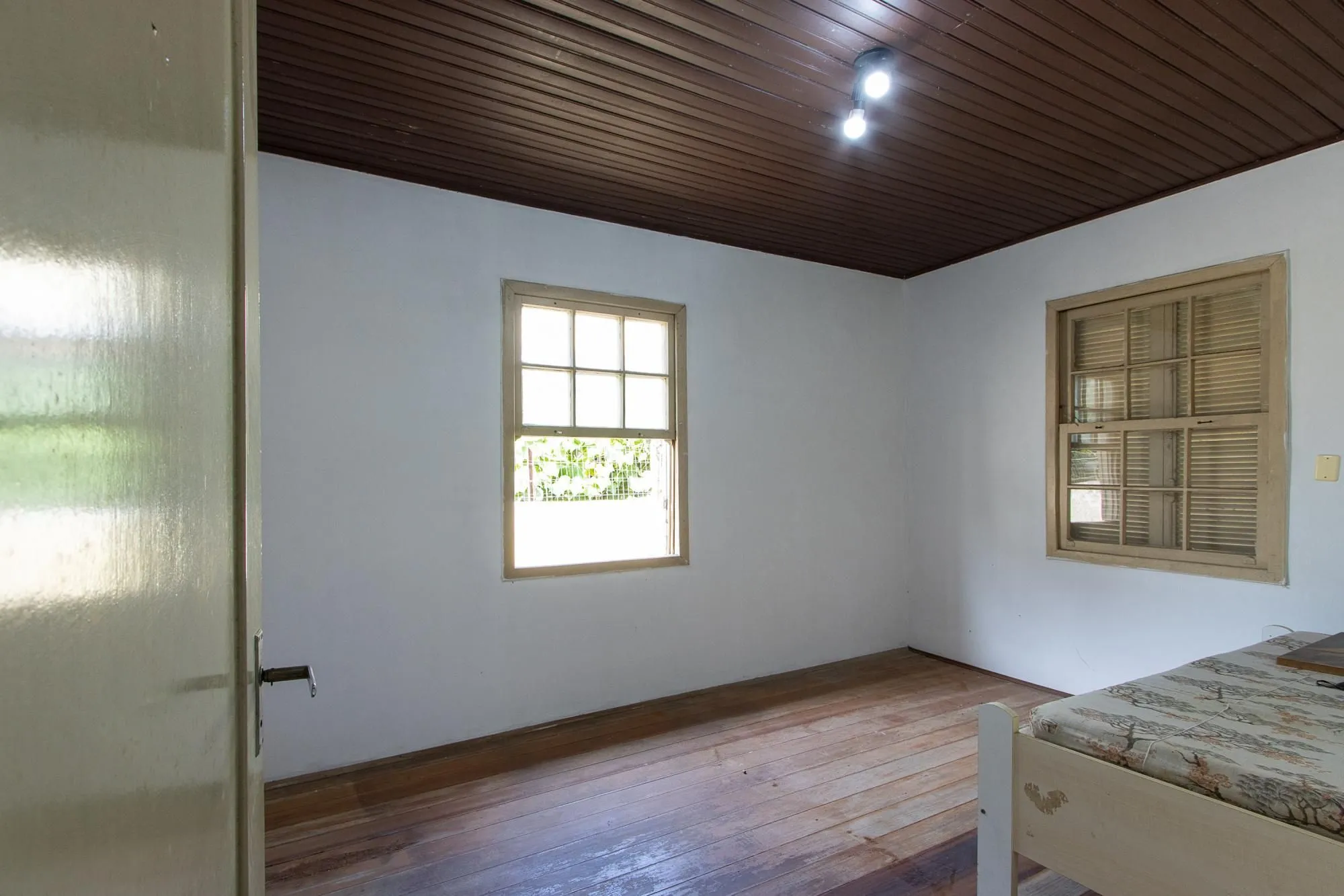 Imagem Casa para Venda - 160m², 3 dormitórios, 3 vagas - Ipanema