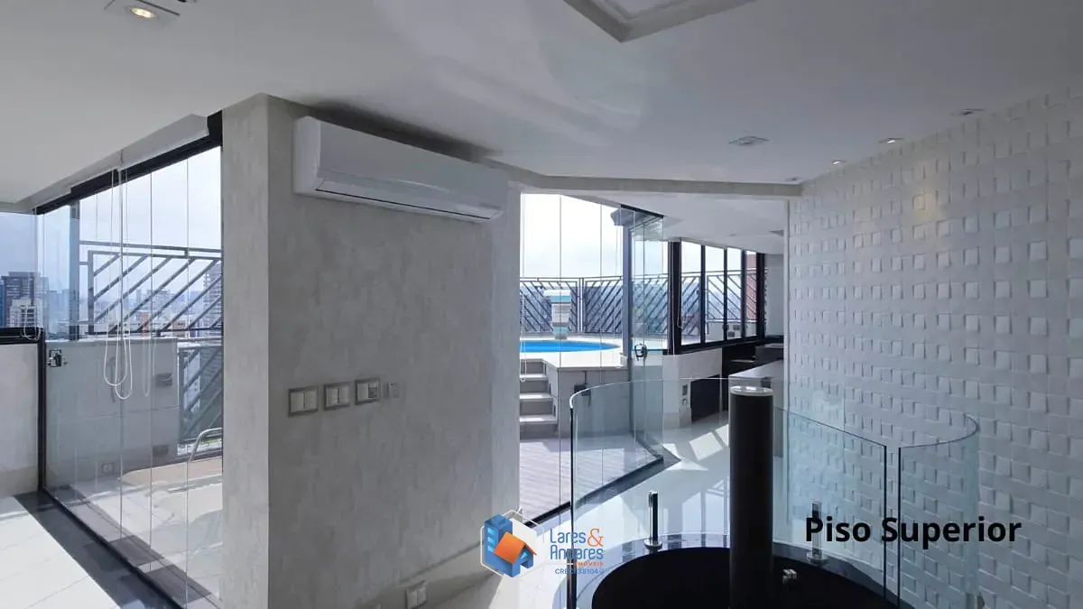 Imagem Cobertura para venda e locação em Campo Belo com 4 quartos, sendo 2 suítes, 440m²